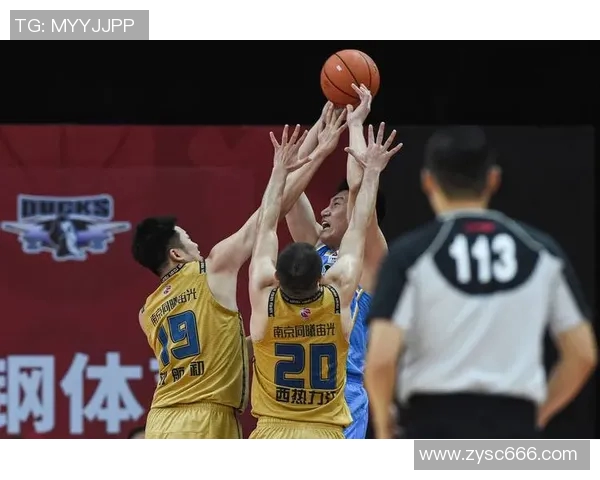 南京篮球队与广州篮球队实力对比赛后分析与总结