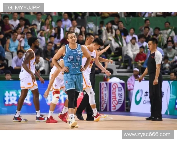 南京篮球队心理素质强劲跻身全国第七名引发关注